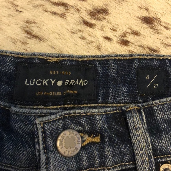 NWOT Lucky brand cut offs - Picture 3 of 5
